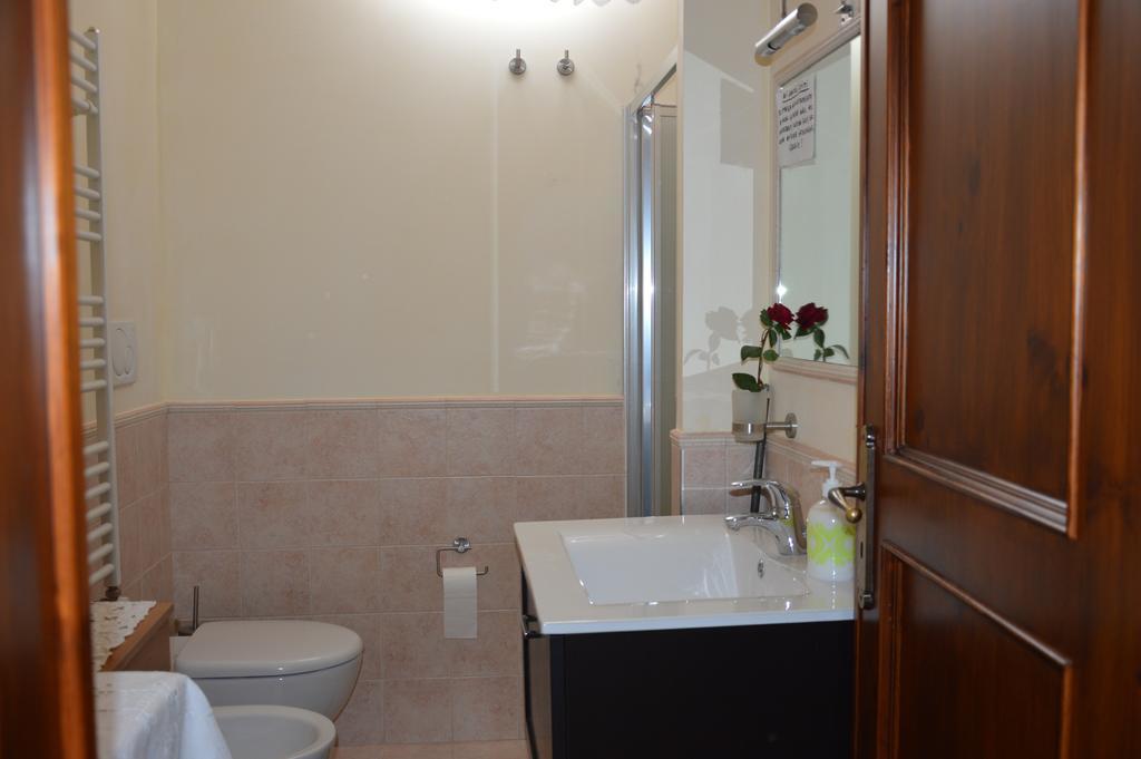 Casa Delle Rondini Bed & Breakfast Alberobello Room photo